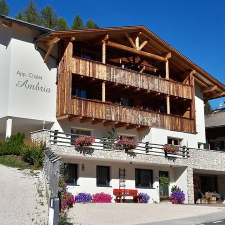 Chalet Apartments Ambria La Villa  Exteriér fotografie